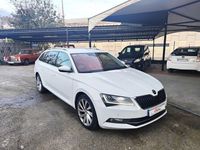 Usado Skoda Superb Ambition 190 CV (139 kW) 2016 Blanco Familiar