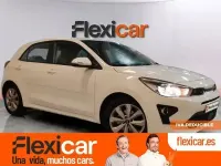 Usado Kia Rio 100 CV (73 kW) 2023 Blanco