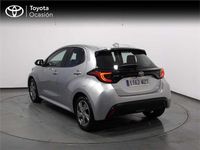 Usado Toyota Yaris Hybrid Active 116 CV (85 kW) 2025 Utilitario