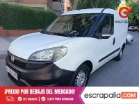 Usado Fiat Doblò 95 CV (69 kW) 2018 Blanco Monovolumen