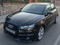 Usado Audi A1 Sportback Attraction 86 CV (63 kW) 2014 Negro Utilitario
