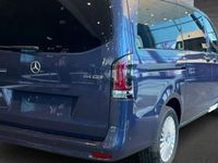 Uusi Mercedes Vito 136 HP (100 kW) 2026 Sininen Van
