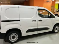 Usado Peugeot Partner 100 CV (73 kW) 2021 Blanco Monovolumen