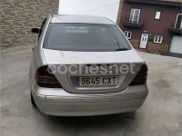 Usado Mercedes C270 Elegance 170 CV (125 kW) 2001 Gris / plata Berlina