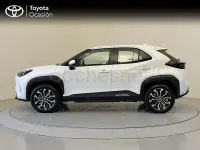 Usado Toyota Yaris Cross Active 116 CV (85 kW) 2022 Blanco SUV