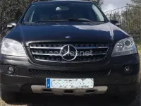 Usado Mercedes ML280 190 CV (139 kW) 2007 Negro SUV