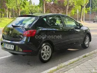 Usado Seat Ibiza Reference 75 CV (55 kW) 2017 Negro Berlina