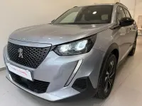 Usado Peugeot e-2008 Allure 100 kW (136 CV) 2023 Gris SUV