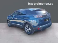 Usado Peugeot 3008 Allure 136 CV (100 kW) 2024 Azul SUV