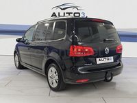 Usado VW Touran Sport 140 CV (102 kW) 2014 Negro Monovolumen