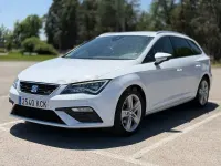 Usado Seat Leon FR 150 CV (110 kW) 2017 Blanco Familiar