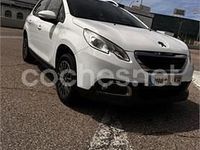 Usado Peugeot 2008 Allure 100 CV (73 kW) 2015 Blanco SUV