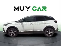 Usado Peugeot 3008 Allure 130 CV (95 kW) 2018 Blanco SUV