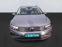 Usado VW Passat Business 120 CV (88 kW) 2020 Gris / plata Familiar