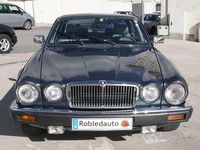 Usado Jaguar XJ12 Sovereign 290 CV (213 kW) 1985 Azul Berlina