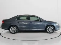 Usado VW Passat Advance 105 CV (77 kW) 2014 Gris Berlina