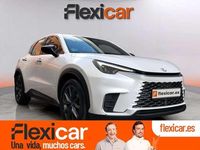 Usado Lexus LBX 136 CV (100 kW) 2024 Blanco SUV