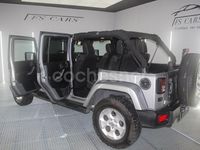 Usado Jeep Wrangler Unlimited Sahara 200 CV (147 kW) 2015 Gris / plata SUV