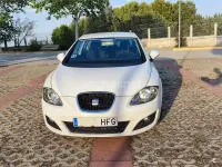 Usado Seat Leon Copa 105 CV (77 kW) 2011 Blanco Utilitario