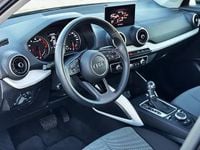 Usado Audi Q2 Design 151 HP (111 kW) 2019 Cinzento SUV