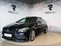 Usado Mercedes CLA220 Shooting Brake 177 CV (130 kW) 2018 Azul Familiar