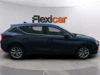 Usado Seat Leon Style 116 CV (85 kW) 2024 Gris Berlina