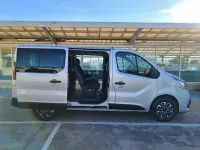 Usado Renault Trafic 125 CV (91 kW) 2016 Gris Monovolumen