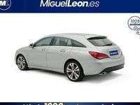 Usado Mercedes CLA200 Shooting Brake 136 CV (100 kW) 2016 Familiar
