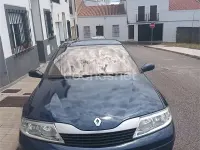 Usado Renault Laguna II Dynamique 120 CV (88 kW) 2002 Azul Berlina