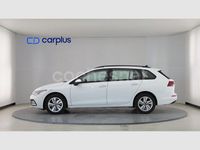Usado VW Golf VIII 115 CV (84 kW) 2022 Blanco puro Familiar