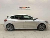 Usado Ford Focus ST-Line 155 CV (114 kW) 2023 Gris Utilitario