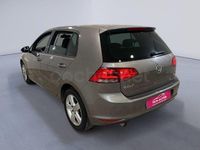 Usado VW Golf VII Advance 110 CV (80 kW) 2015 Marrón Utilitario