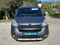 Usado Citroën Berlingo Feel 110 CV (80 kW) 2016 Gris Monovolumen