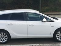 Usado Opel Astra Excellence 136 CV (100 kW) 2015 Blanco Familiar
