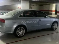 Usado Audi A4 140 CV (102 kW) 2006 Azul Familiar