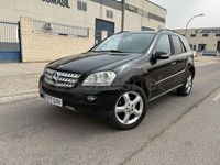 Usado Mercedes ML320 224 CV (164 kW) 2006 Negro SUV