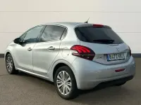 Usado Peugeot 208 Allure 110 CV (80 kW) 2018 Gris Utilitario