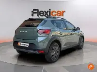 Usado Dacia Sandero Expression 101 CV (74 kW) 2024 Verde