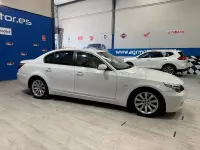 Usado BMW 525 197 CV (144 kW) 2008 Blanco Berlina
