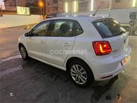 Usado VW Polo R-line 90 CV (66 kW) 2014 Blanco Berlina