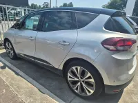 Usado Renault Scénic IV Zen 150 CV (110 kW) 2019 Gris / plata Monovolumen