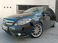 Usado Mercedes B200 136 CV (100 kW) 2013 Negro Utilitario