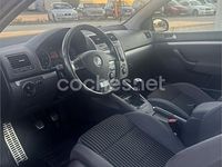 Usado VW Golf V Sportline 140 CV (102 kW) 2007 Negro Berlina