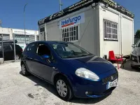 Usado Fiat Punto Classica 70 CV (51 kW) 2006 Azul Utilitario