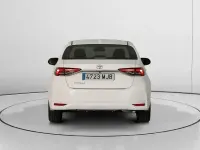 Usado Toyota Corolla 125 CV (91 kW) 2023 Blanco Berlina