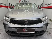Usado Opel Grandland X Business Edition 131 CV (96 kW) 2023 Gris / plata SUV