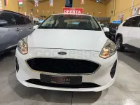 Usado Ford Fiesta Trend 85 CV (62 kW) 2018 Blanco Berlina