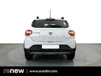 Usado Dacia Sandero Comfort 101 CV (74 kW) 2022 Blanco Berlina