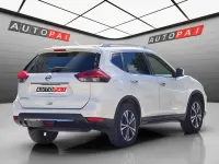 Usado Nissan X-Trail N-Connecta 131 CV (96 kW) 2018 Blanco SUV