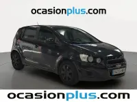 Usado Chevrolet Aveo LT 86 CV (63 kW) 2012 Negro Utilitario